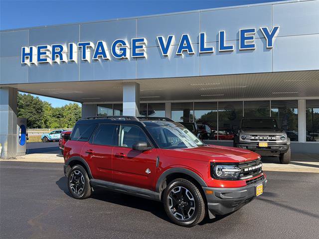 Certified 2022 Ford Bronco Sport Outer Banks w/ Tech Package AWD/4WD image 1