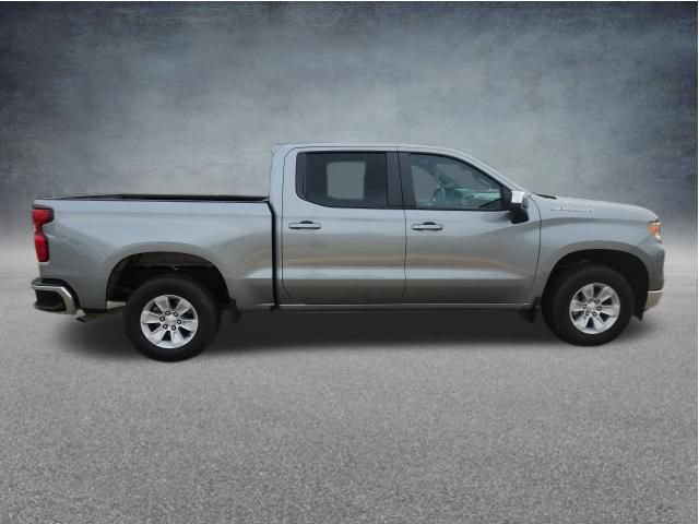 Used 2025 Chevrolet Silverado 1500 LT RWD image 13