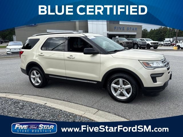 Certified 2018 Ford Explorer XLT FWD image 1