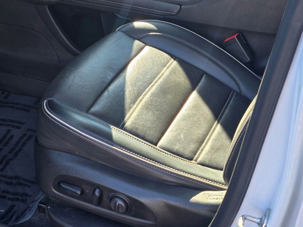 Used 2021 GMC Acadia Denali w/ Denali Ultimate Package image 24