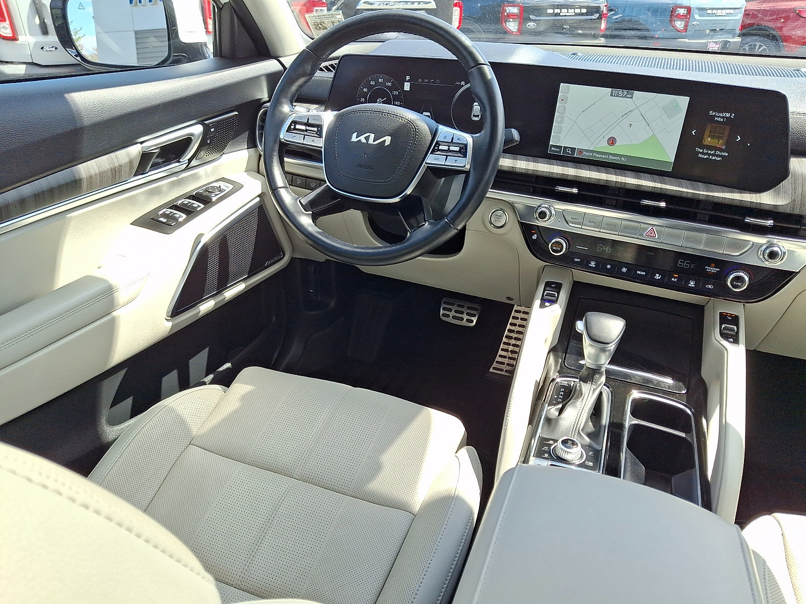 Used 2024 Kia Telluride SX image 14