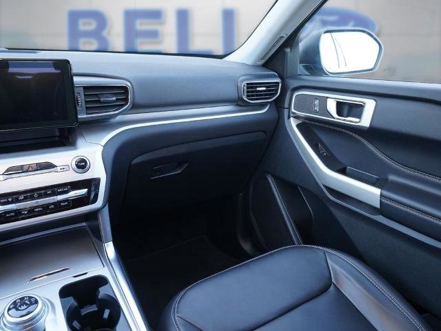 Certified 2021 Ford Explorer XLT w/ Equipment Group 202A image 18