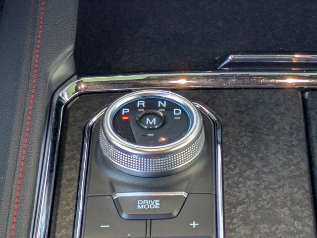 Certified 2024 Ford Expedition Limited image 18