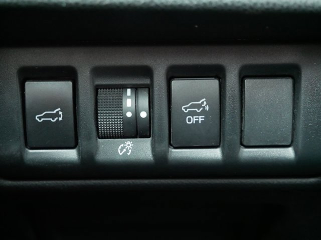 Used 2023 Subaru Outback Limited image 16