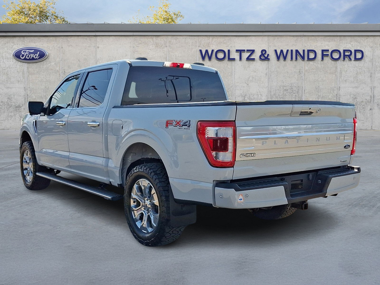 Certified 2023 Ford F150 Platinum w/ Equipment Group 701A High AWD/4WD image 4