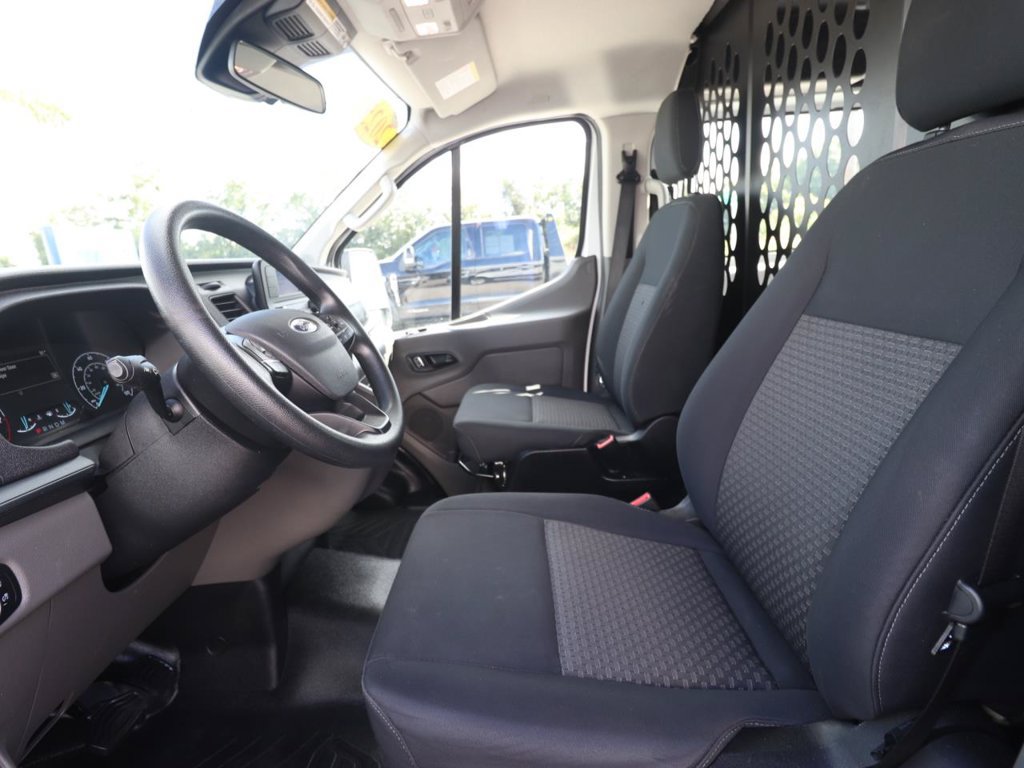 Certified 2025 Ford Transit 250 Low Roof w/ Exterior Upgrade Package RWD image 2