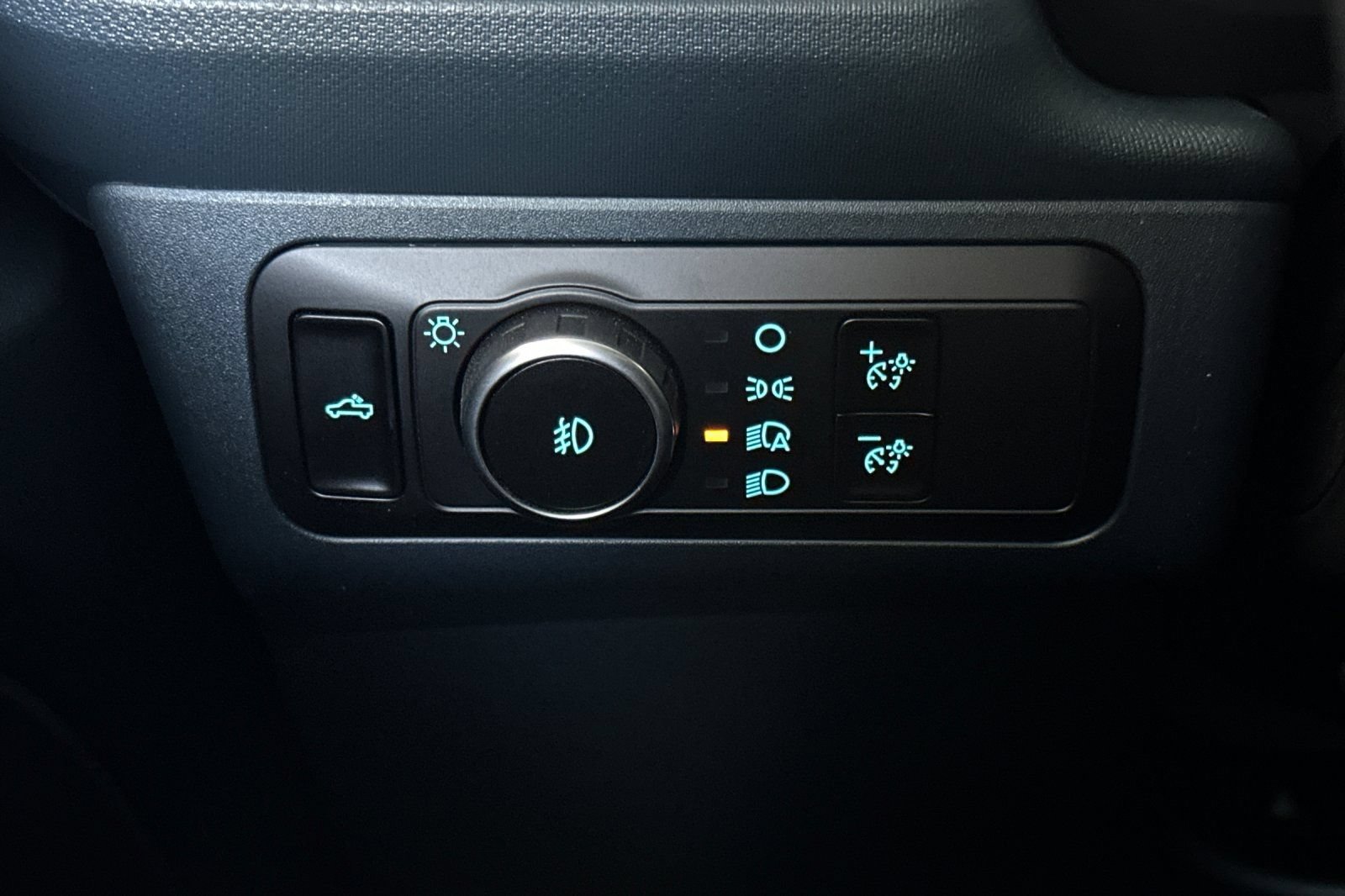 Certified 2025 Ford Maverick Lobo AWD/4WD image 30