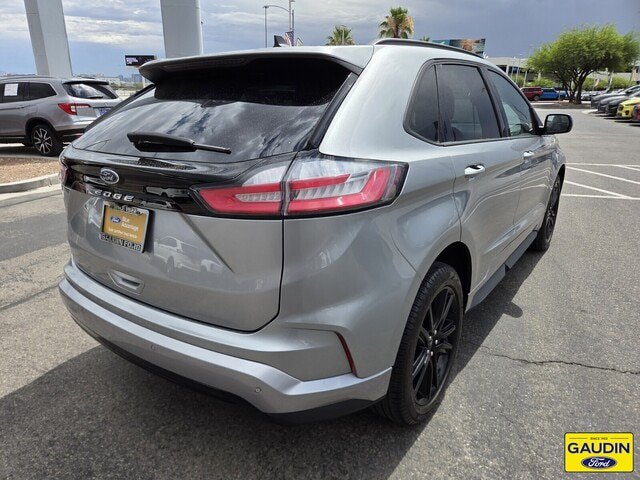 Certified 2023 Ford Edge ST-Line AWD/4WD image 7