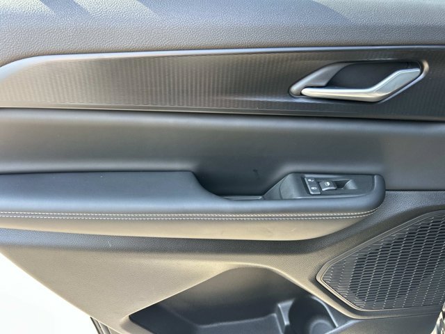 Used 2026 Jeep Grand Cherokee L 4WD image 18