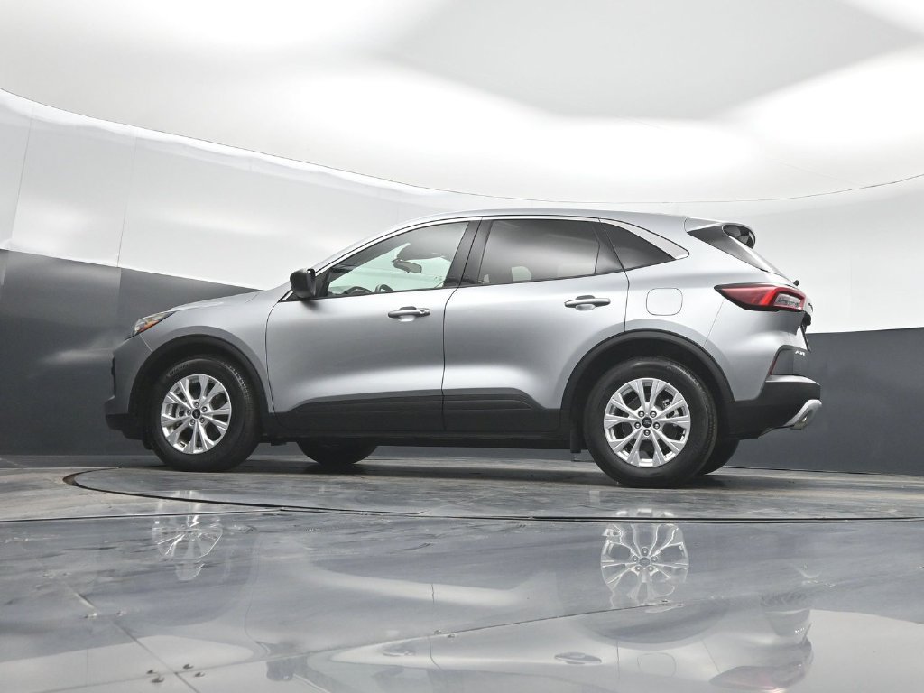 Certified 2023 Ford Escape Active FWD image 50