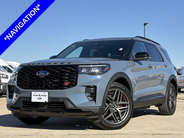 Certified 2025 Ford Explorer ST image 2