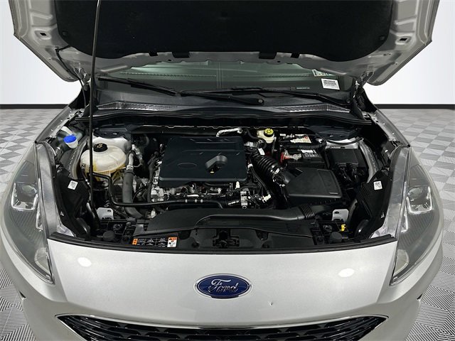 Certified 2020 Ford Escape SE image 29