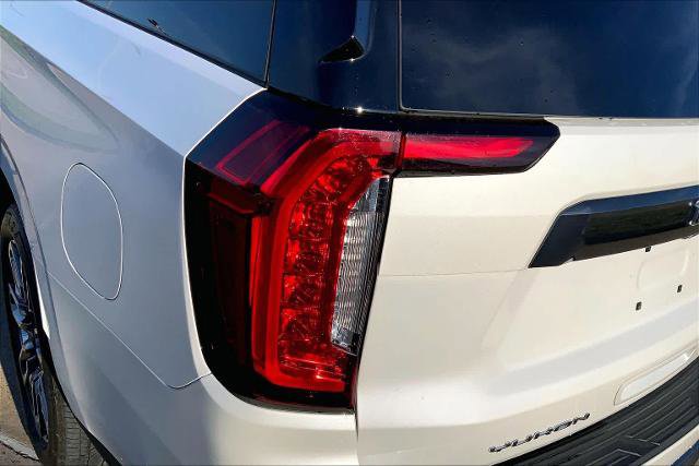 Used 2024 GMC Yukon XL Denali Ultimate image 28