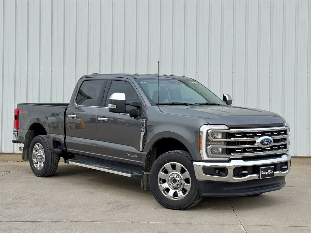 Certified 2023 Ford F350 Lariat w/ Chrome Package image 7