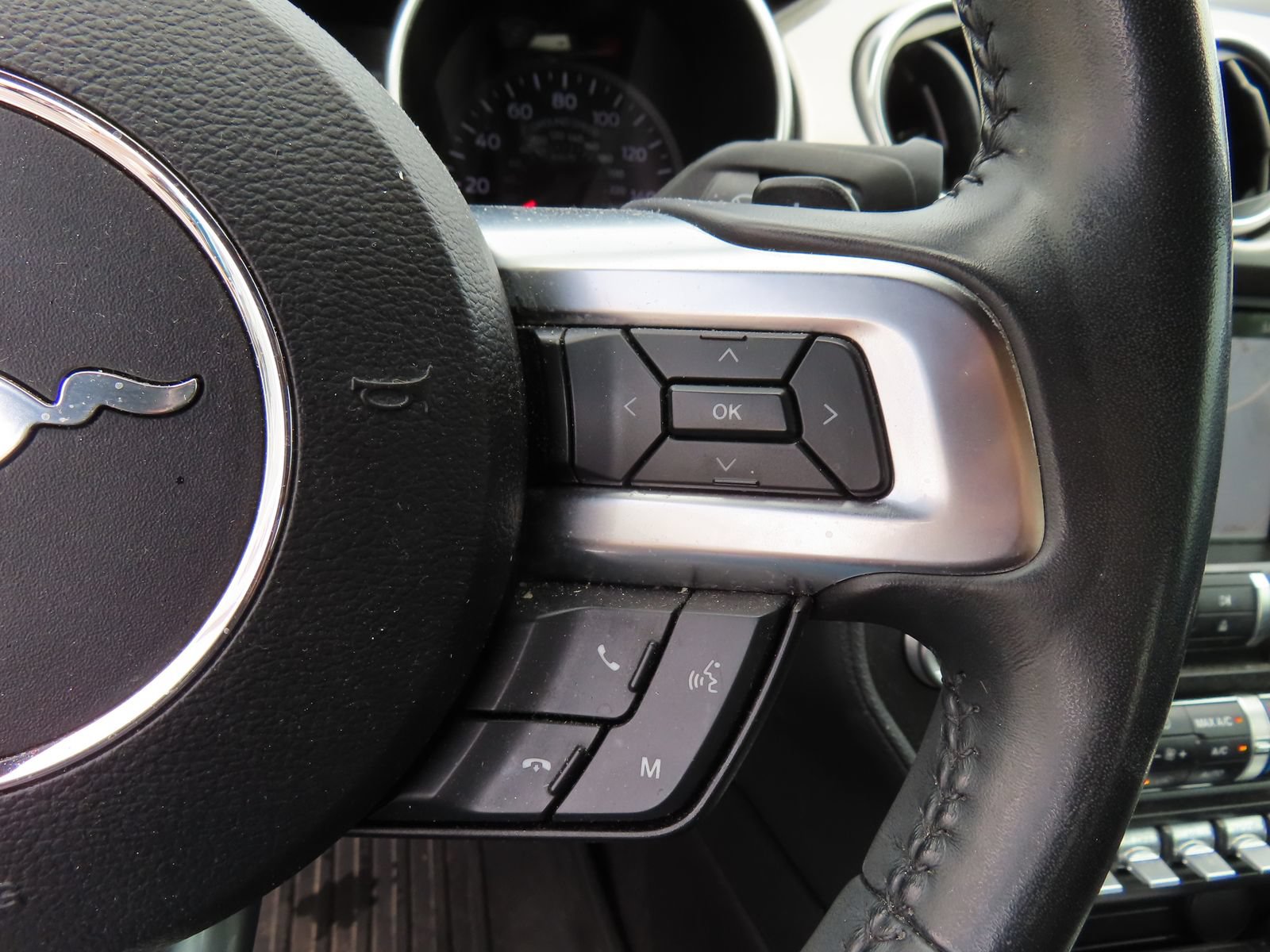 Certified 2018 Ford Mustang Premium RWD image 20