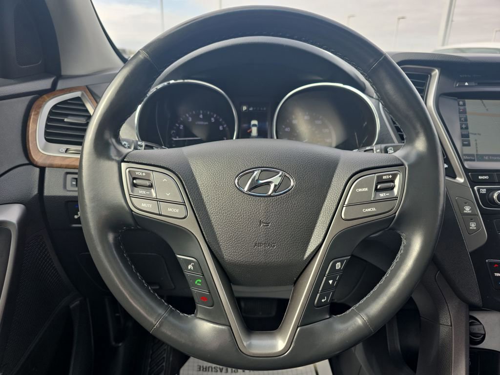 Used 2018 Hyundai Santa Fe Sport image 21