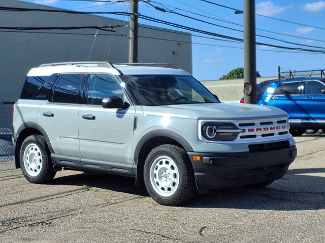 Certified 2023 Ford Bronco Sport Heritage AWD/4WD image 1