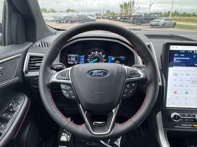 Certified 2024 Ford Edge ST-Line AWD/4WD image 26