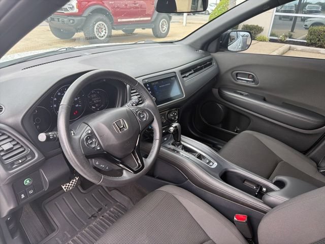 Used 2022 Honda HR-V Sport image 12