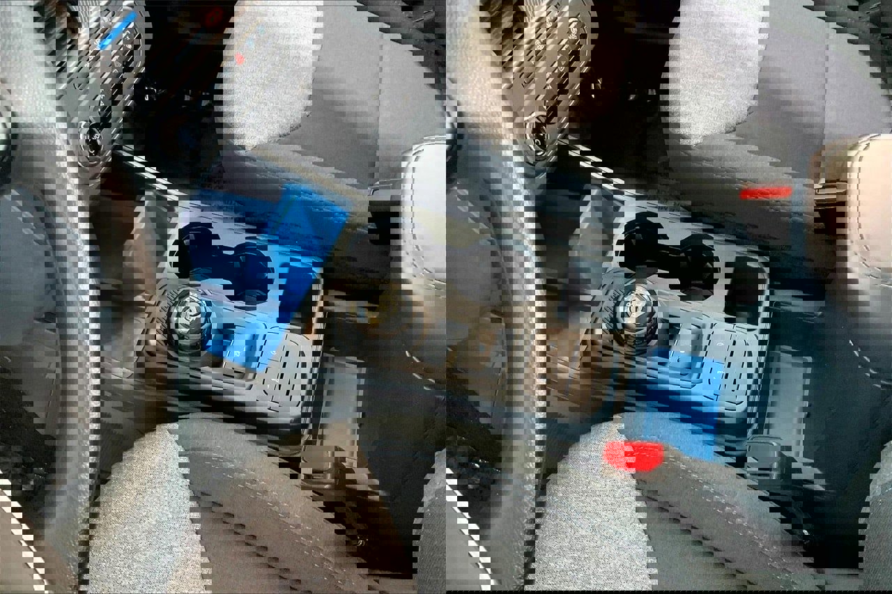 Certified 2025 Ford Maverick XLT w/ Equipment Group 302A image 18