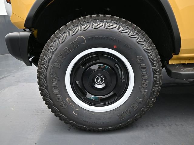 Certified 2024 Ford Bronco Heritage Edition image 9