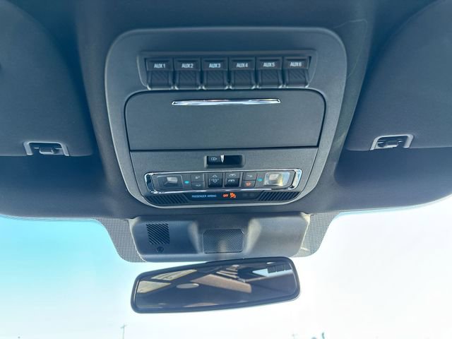 Certified 2022 Ford F150 Raptor w/ Equipment Group 801A High image 32