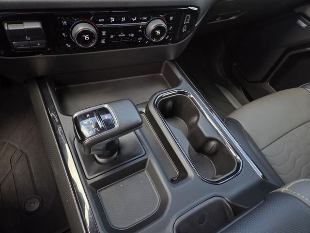 Used 2023 Chevrolet Silverado 1500 ZR2 w/ Technology Package image 13