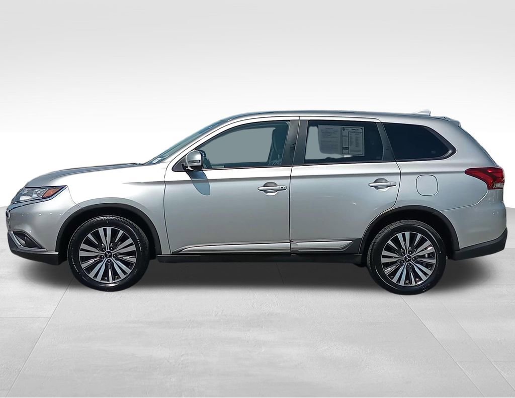 Used 2020 Mitsubishi Outlander SE AWD/4WD image 7