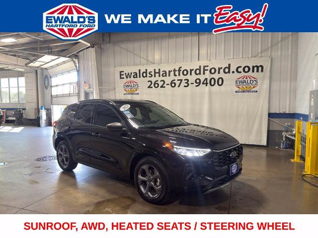 Certified 2023 Ford Escape ST-Line w/ Tech Pack #1 AWD/4WD image 1