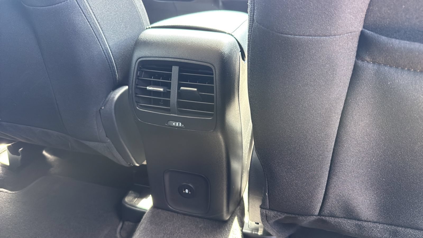Certified 2025 Ford Escape Active FWD image 27
