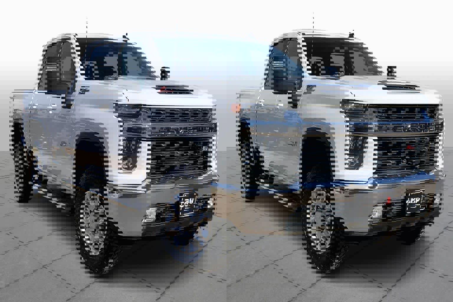 Used 2022 Chevrolet Silverado 2500 LT w/ Convenience Package image 2