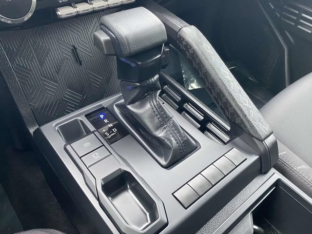 Used 2025 Toyota Tacoma SR RWD image 28