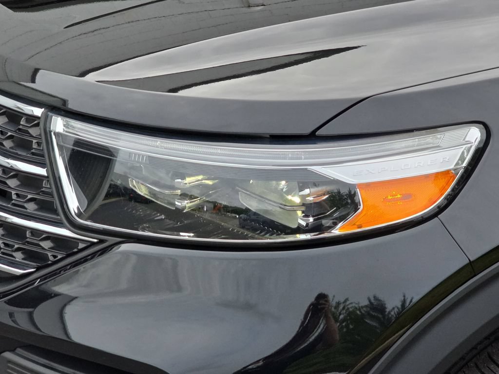 Certified 2023 Ford Explorer XLT AWD/4WD image 28