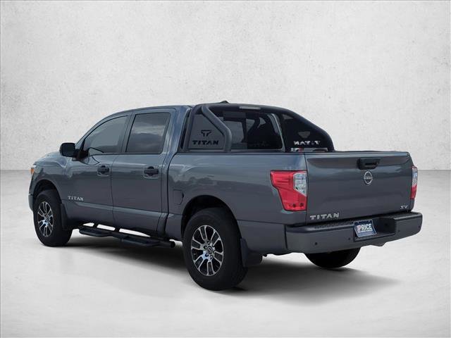 Used 2024 Nissan Titan SV image 5