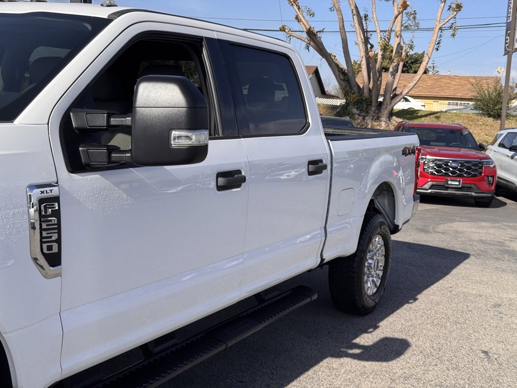Certified 2021 Ford F250 XLT image 9