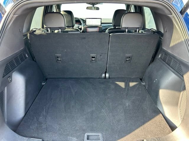 Certified 2023 Ford Escape ST-Line w/ Tech Pack #1 AWD/4WD image 11