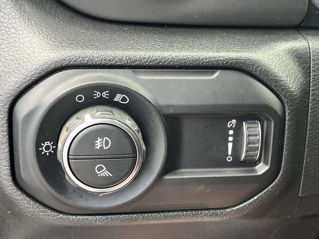 Used 2023 Jeep Gladiator Sport AWD/4WD image 33