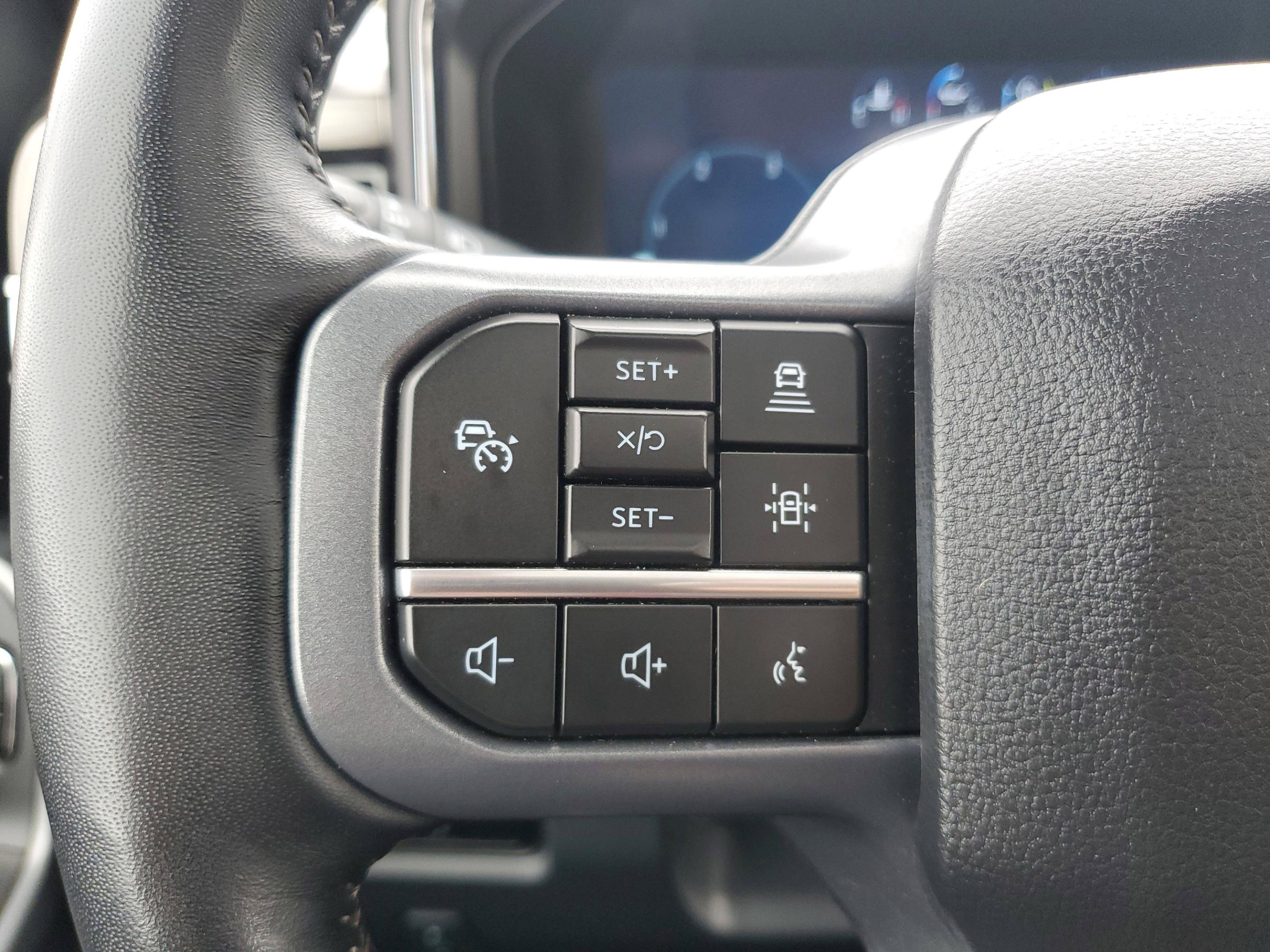 Certified 2024 Ford F250 Lariat w/ Lariat Ultimate Package AWD/4WD image 21