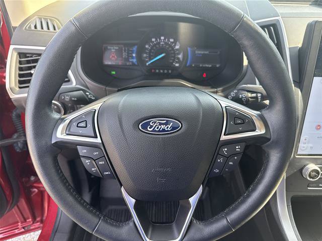 Certified 2022 Ford Edge SEL w/ Convenience Package AWD/4WD image 11