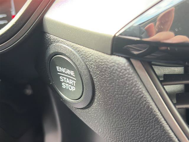 Certified 2023 Ford Escape Active AWD/4WD image 30