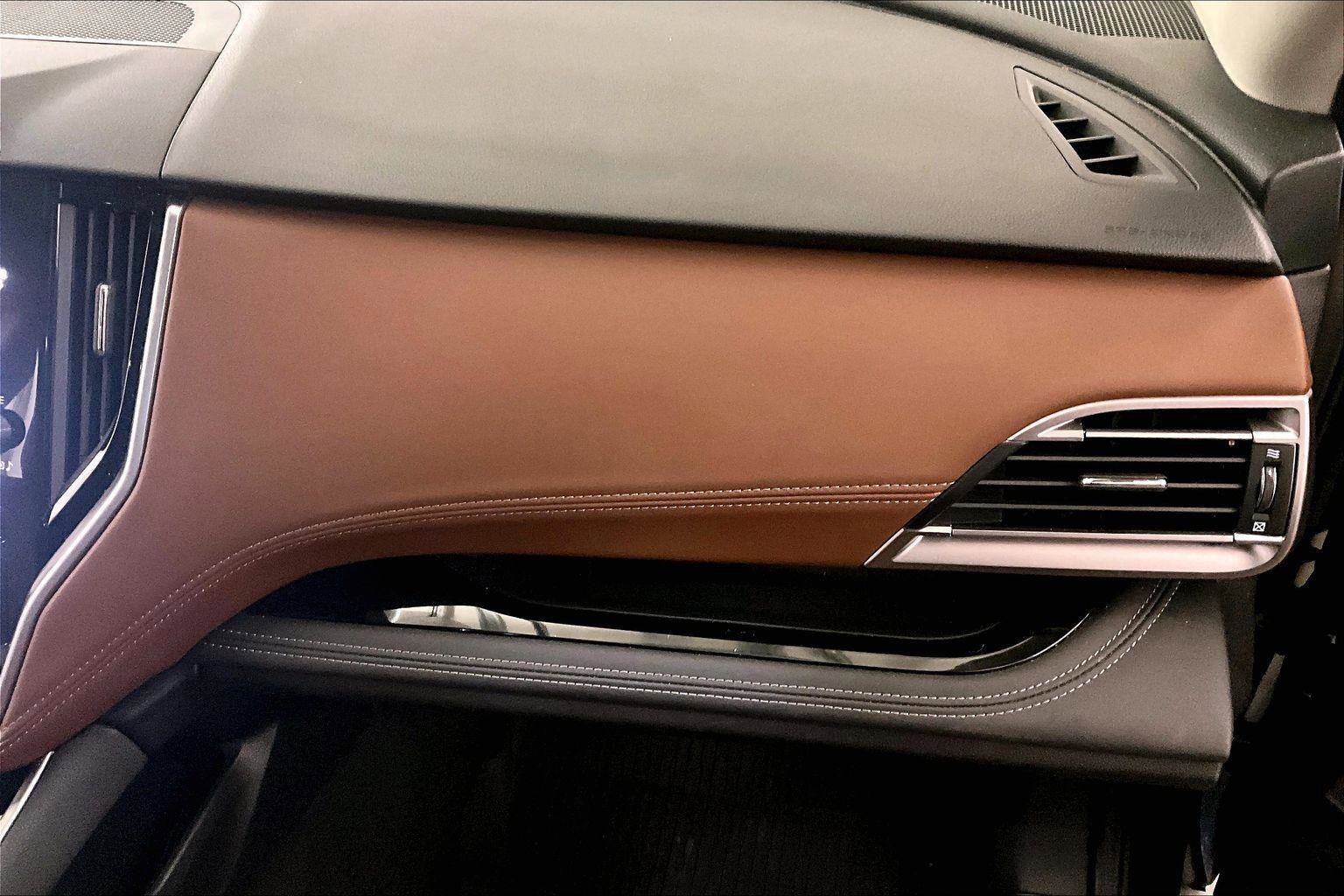 Used 2021 Subaru Outback Touring image 15