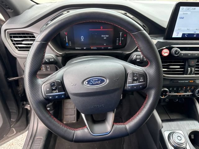 Certified 2024 Ford Escape ST-Line AWD/4WD image 22