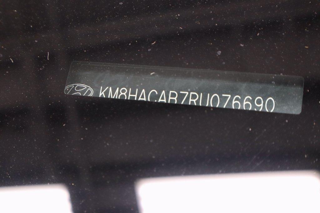 Used 2024 Hyundai Kona SE AWD/4WD image 32