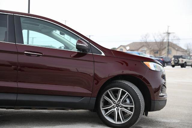 Certified 2024 Ford Edge Titanium w/ Equipment Group 301A image 2