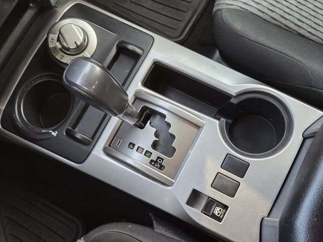 Used 2021 Toyota 4Runner SR5 AWD/4WD image 19