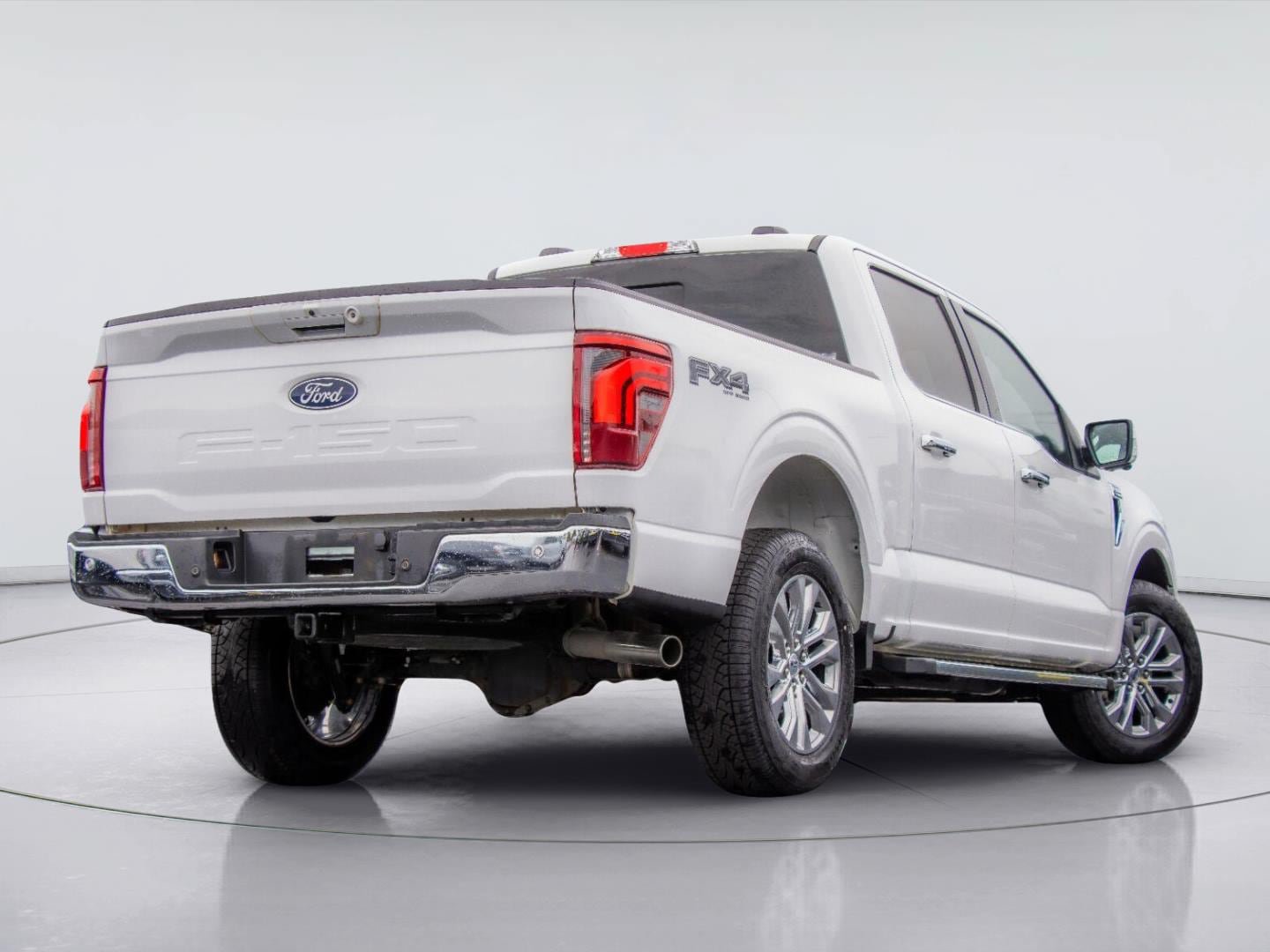 Certified 2025 Ford F150 Lariat w/ Equipment Group 501A Mid AWD/4WD image 4