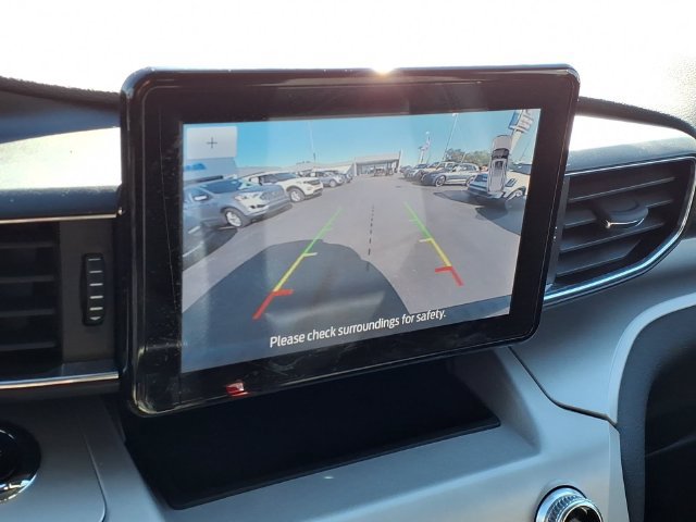Certified 2023 Ford Explorer XLT w/ Equipment Group 202A AWD/4WD image 27