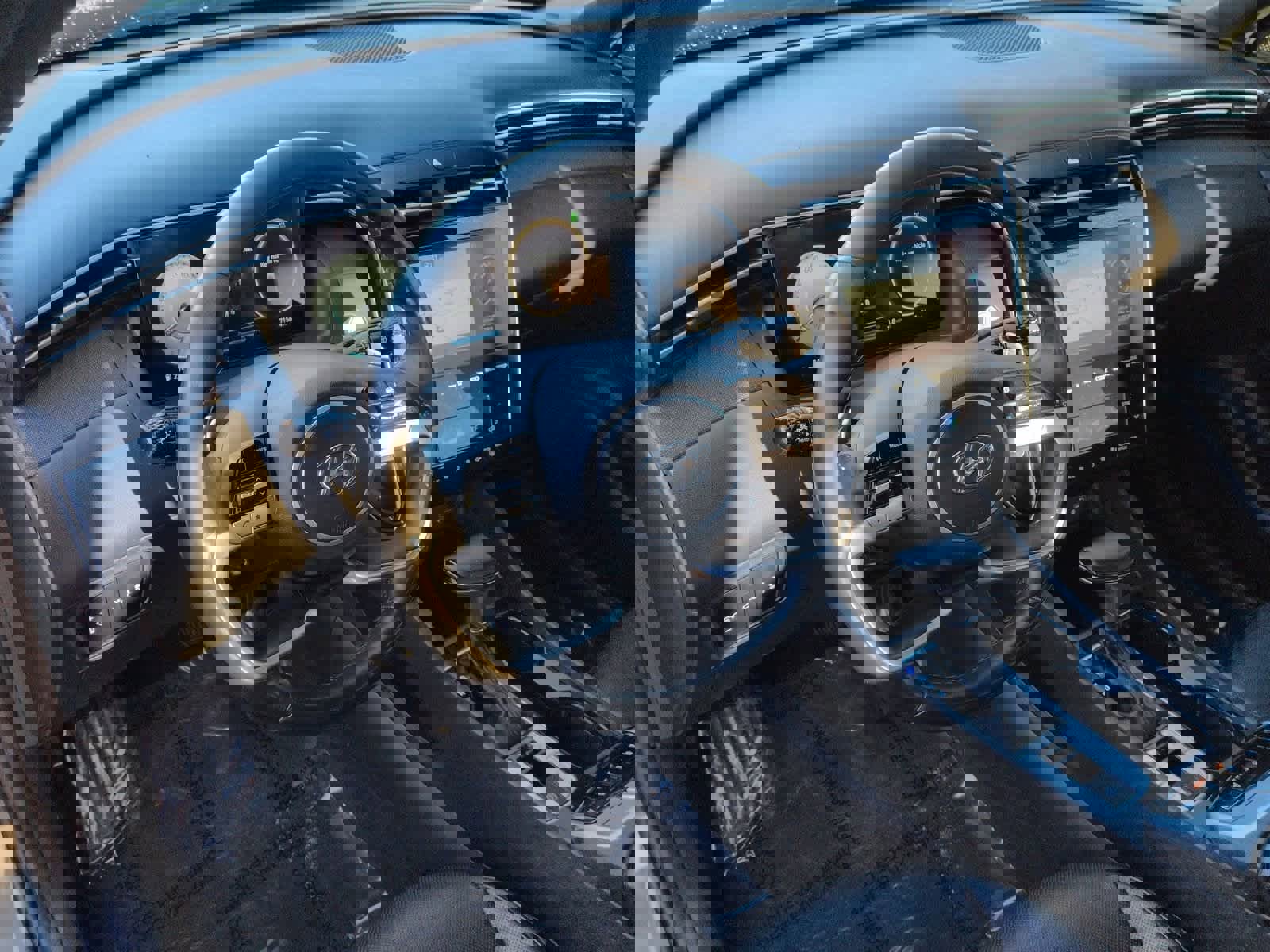 Used 2022 Hyundai Santa Cruz Limited image 10