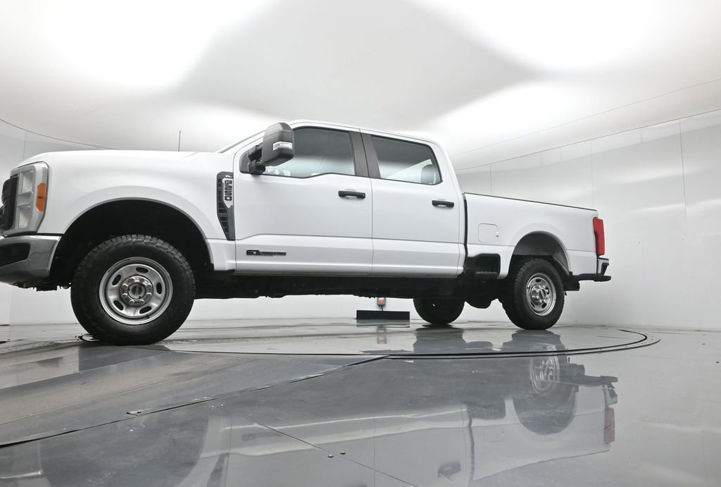 Certified 2023 Ford F250 XL w/ FX4 Off-Road Package image 26