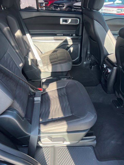 Certified 2020 Ford Explorer XLT w/ Comfort Package AWD/4WD image 7